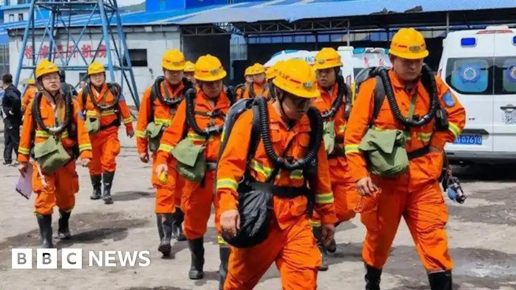 China coal mine explosion leaves at least 90 dead, state media reports