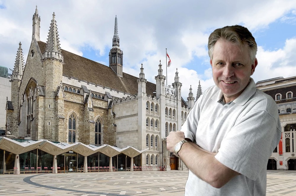 City of London, Íran, Starmer, Kristrún, Rúv og skuggafloti Rússa