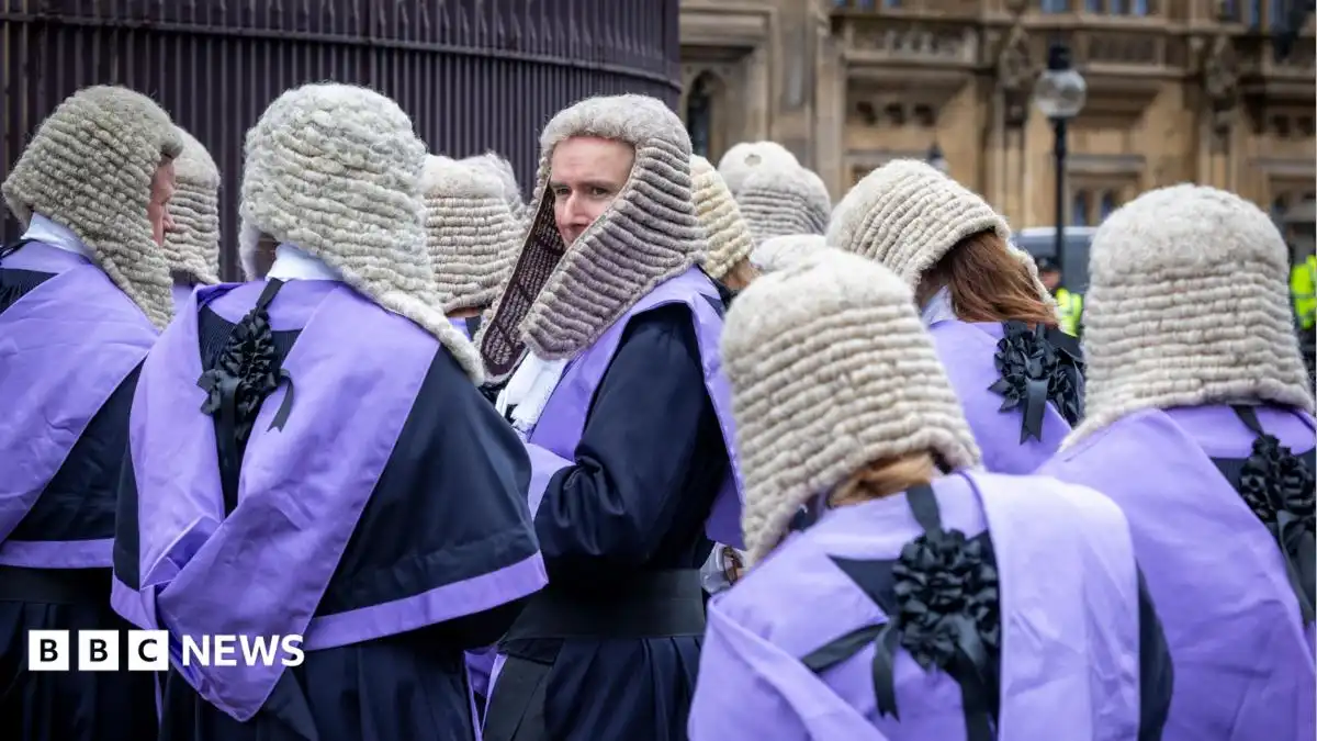 Courts backlog will fall despite scrapping plans to curb jury trials, Alex Norris insists