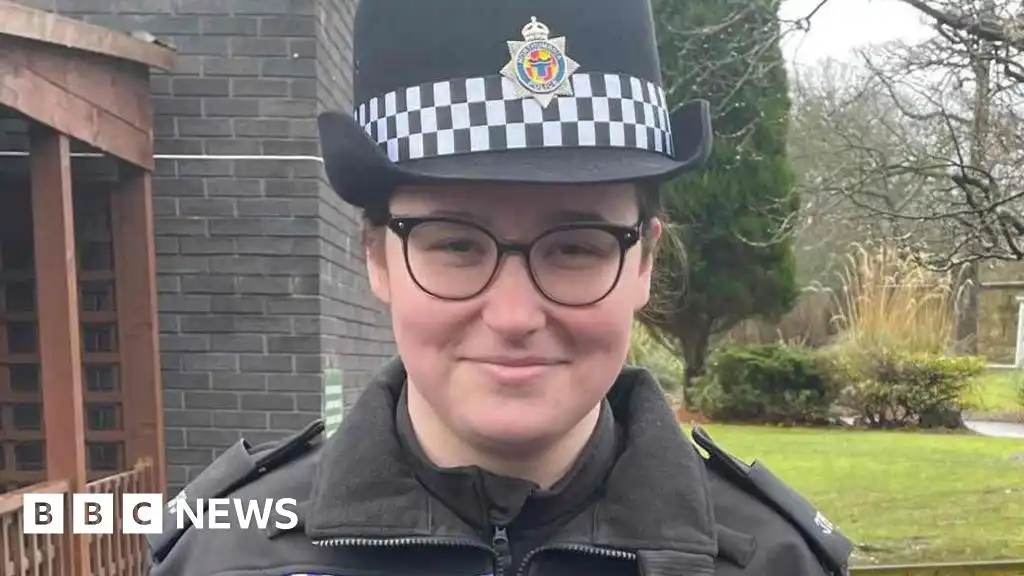 Cramlington crash police officer, 19, dies in hospital