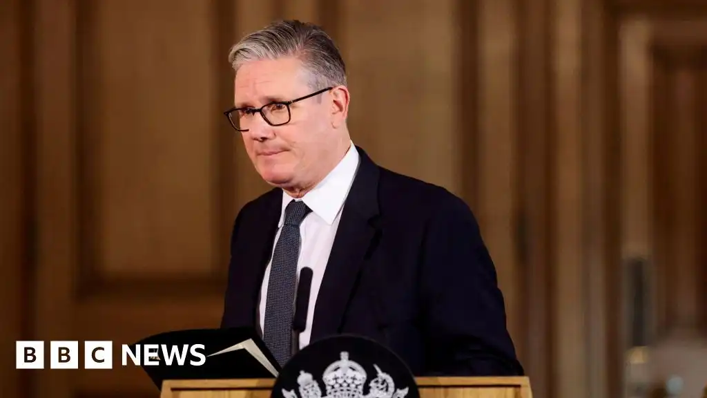 'Crisis in Great Britain!' Global media reacts to Starmer election fallout