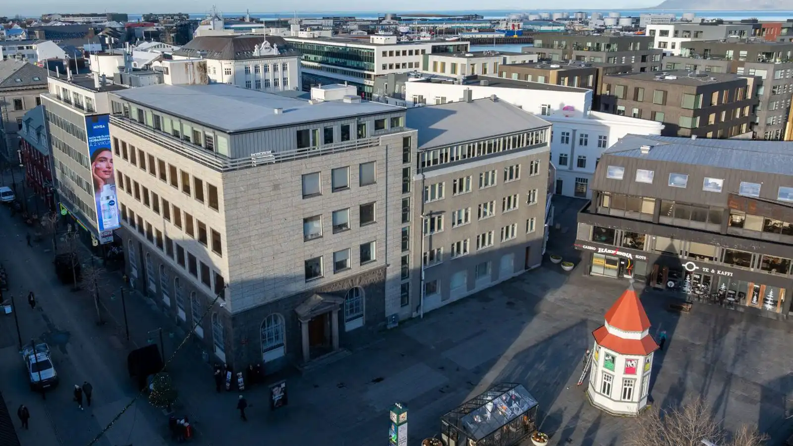 Dæmdur fyrir heimilis­of­beldi en sagðist sjálfur hafa verið eins og gísl - Vísir