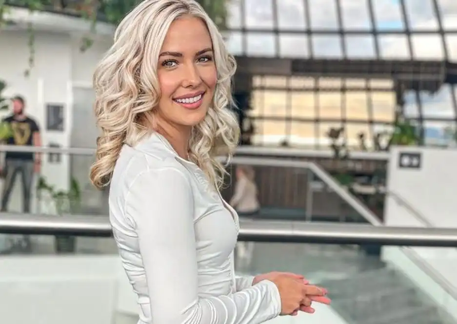 Dagbjört Rúriks leitar að tvífara sínum - DV