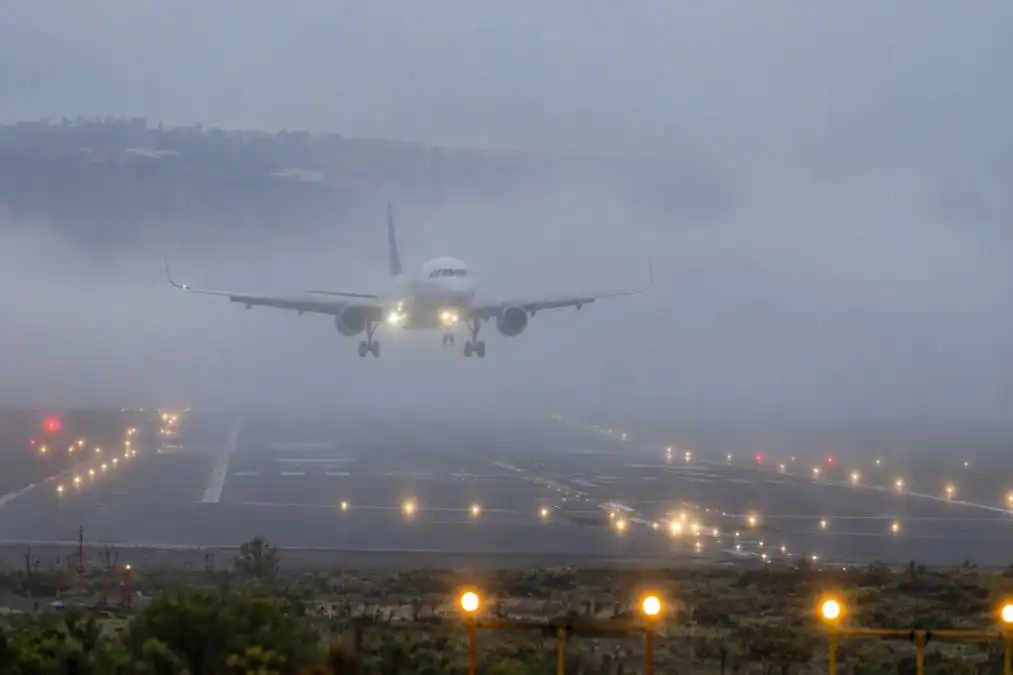 Dense fog causes flight cancellations and disruption at Tenerife North Airport