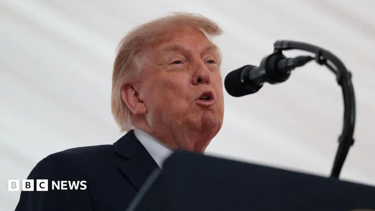 Donald Trump: A united Ireland would be 'fantastic' says Trump during Irish visit