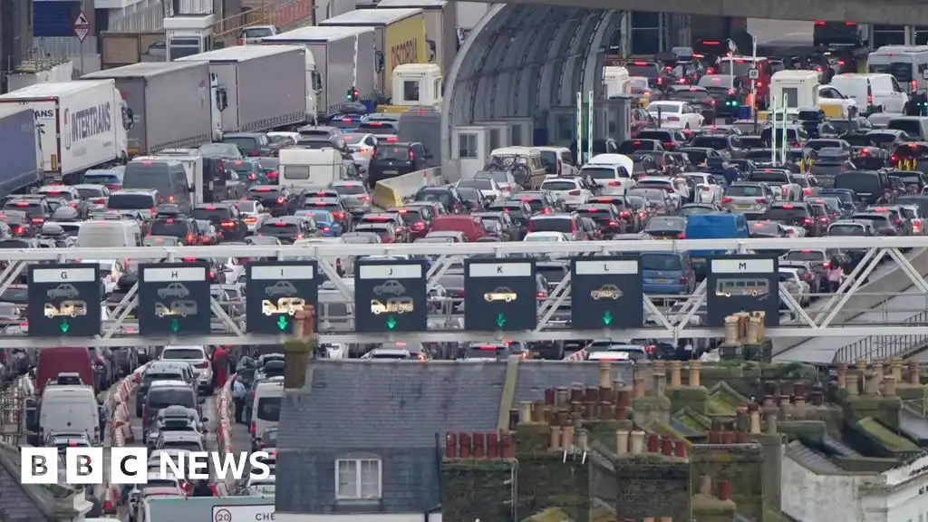 Dover: prepare for half term queues due to EU border process
