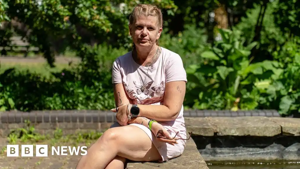 Drug gangs 'cuckooing' hundreds of homes a week, police tell BBC