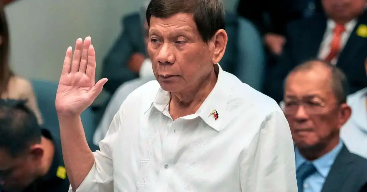 Duterte ber fyrir sig minnisleysi og vill að réttarhöldum verði aflýst