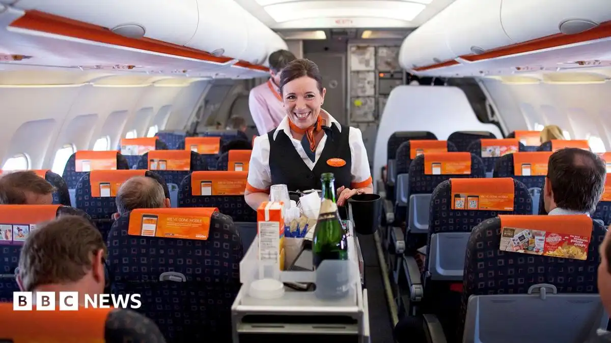 EasyJet agrees to £5.7bn takeover by US firm