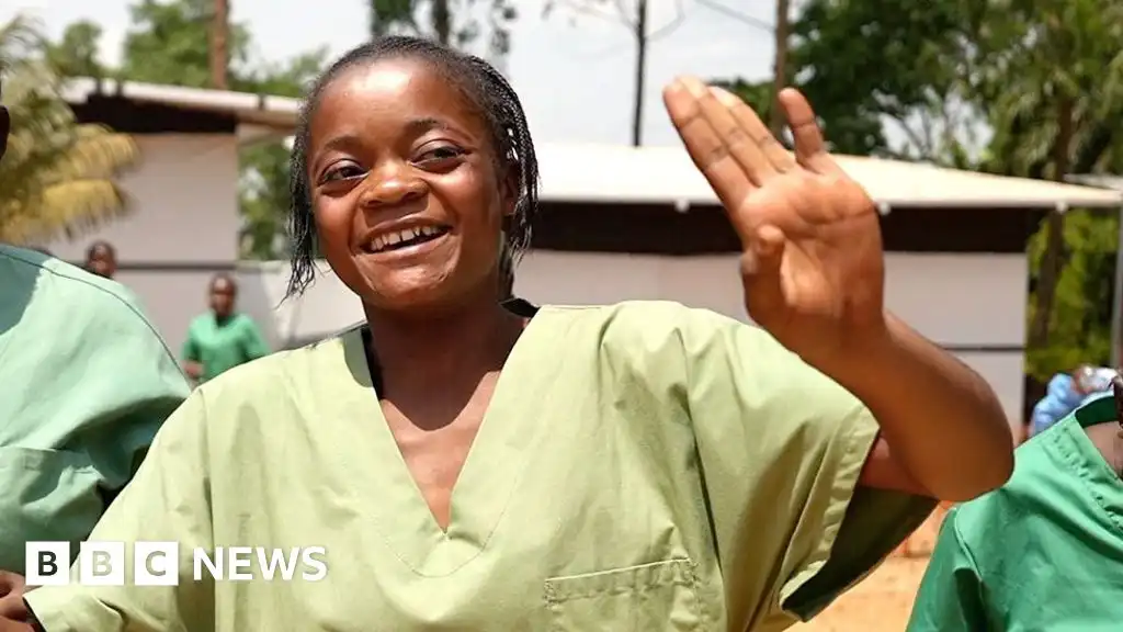 Ebola outbreak in DR Congo: BBC witnesses celebration in the epicentre of the outbreak