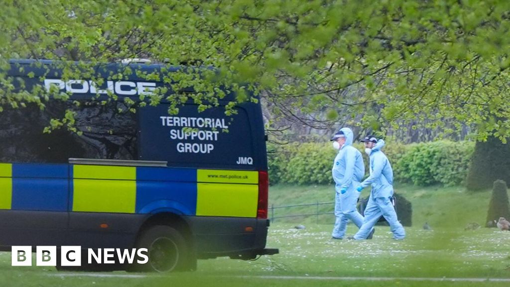 Eight more arrests made following London arson attacks