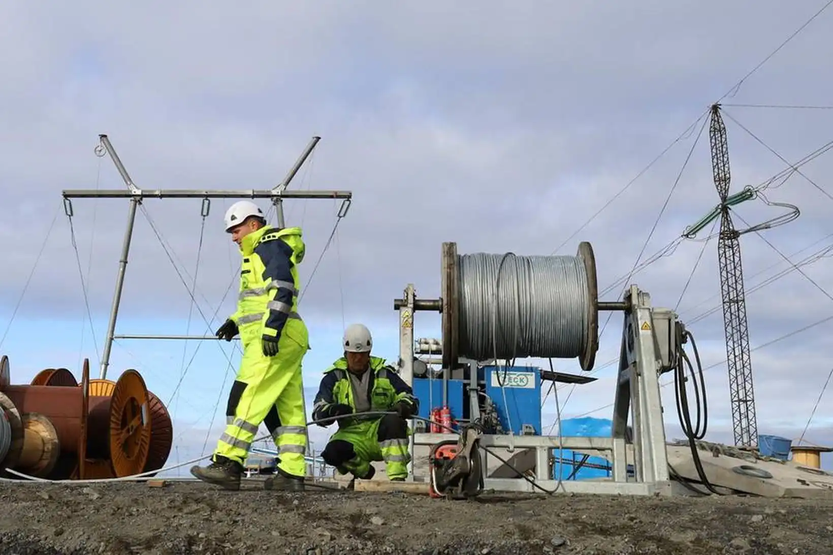 Eignarnám Landsnets talið lögmætt í Hæstarétti - MBL.IS