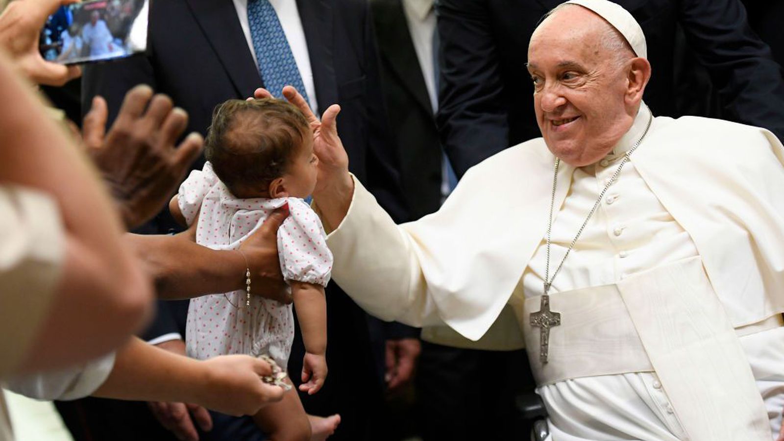 Ein hinsta ósk Frans páfa enn ó­upp­fyllt - Vísir