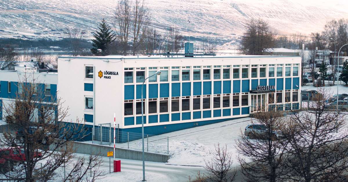 Einn handtekinn og annar á sjúkrahús eftir lögregluaðgerðir