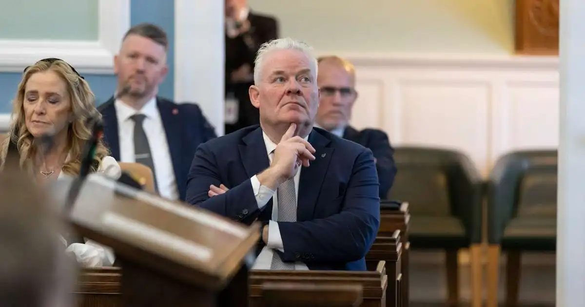 Ekki ákjósanlegt að setja barnafjölskyldur í lokað úrræði