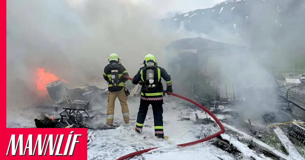 Eldur lagði skemmu í rúst á sama tíma og fjögur sjúkraútköll bárust