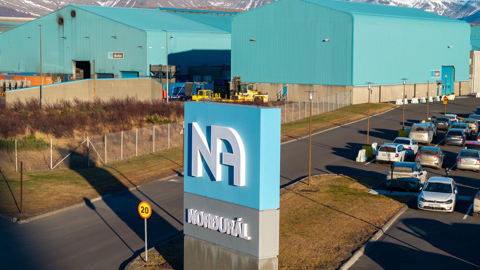 Endur­ræsing hafin hjá Norðuráli - Vísir