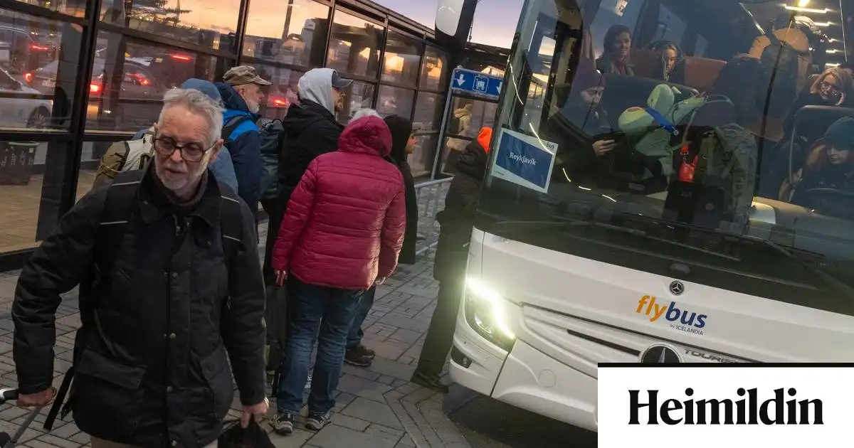 Engin plön um að fjölga ferðum flugvallarstrætós