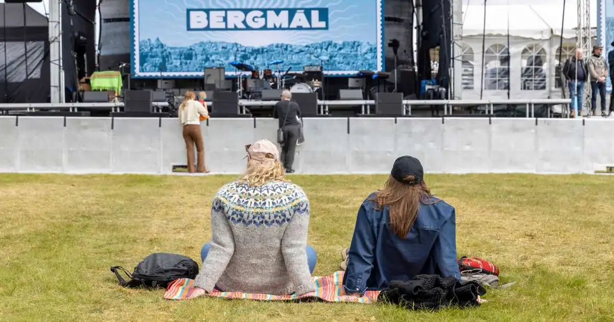 Engin þörf fyrir regnhlífar á Þingvöllum