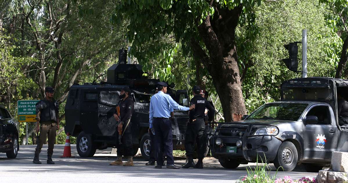 Enn er enginn fulltrúi Íran farinn til friðarviðræðna – vopnahlé rennur út annað kvöld