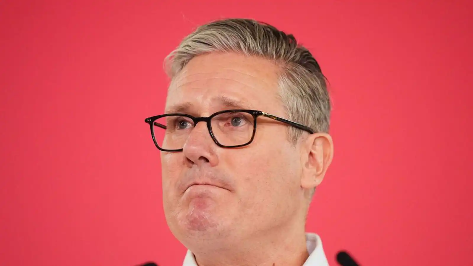 Enn eykst þrýstingur á Starmer - Vísir