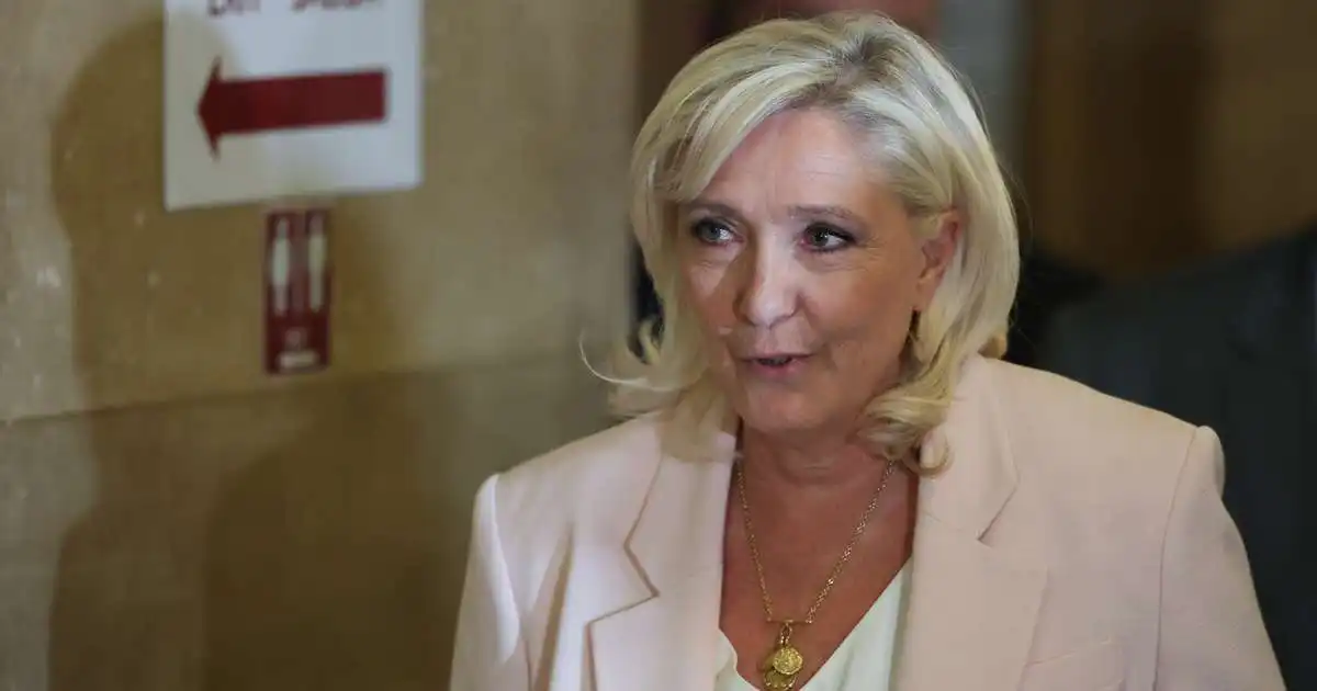 Enn óvissa um pólitíska framtíð Marine Le Pen