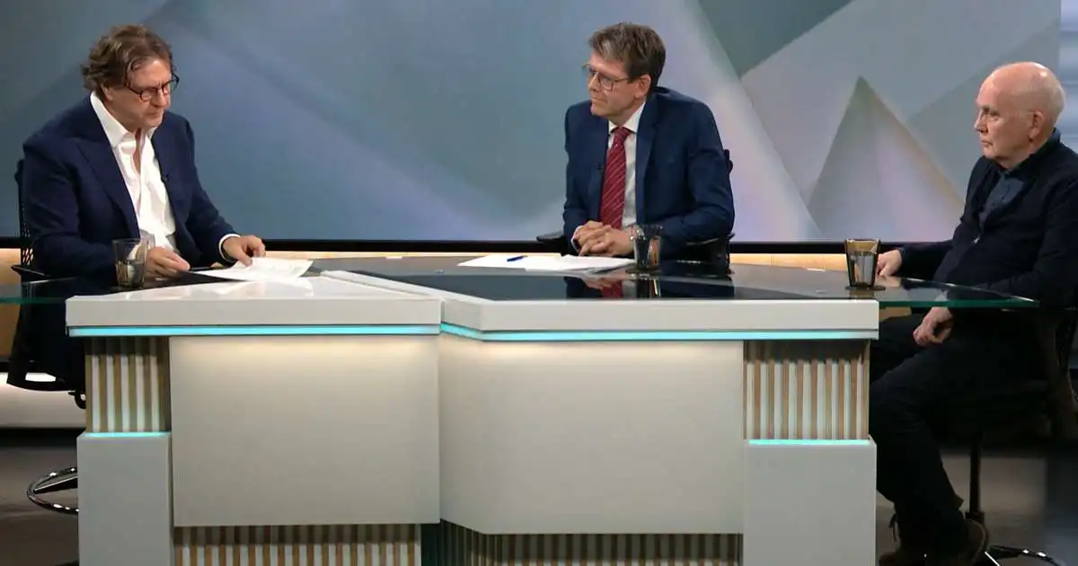 Er bókun 35 tækniútfærsla eða varðar hún við stjórnarskrána?