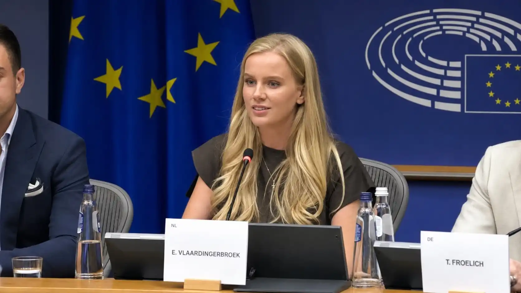 Eva Vlaardingerbroek í Evrópuþinginu: „Lögunum er beitt sem vopni gegn föðurlandsvinum“