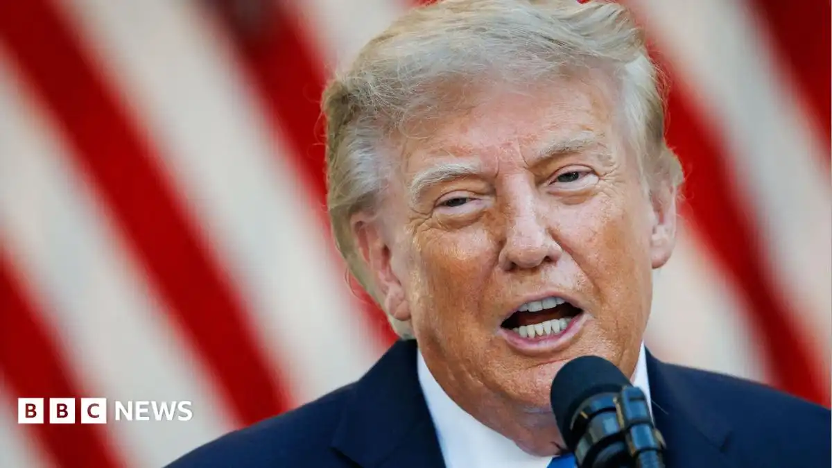 Falkland Islands: Donald Trump hints US would not back UK over Argentina