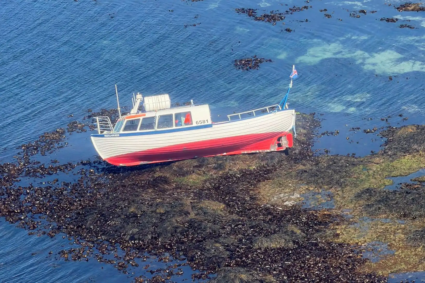 Farþegabátur strandaði við Akurey - MBL.IS