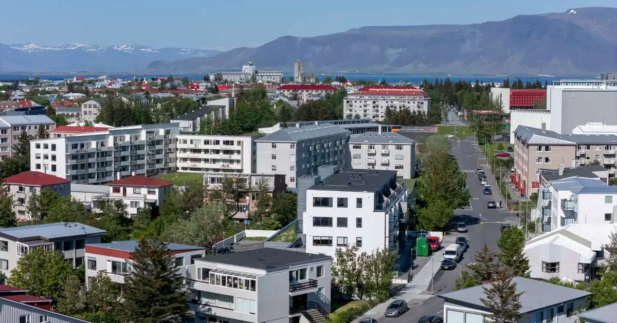 Fasteignamat lækkar að raunvirði milli ára
