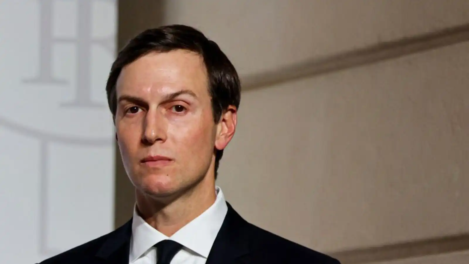 Fé­lag Kushner hafi fengið landið vegna falsaðra af­sala - Vísir