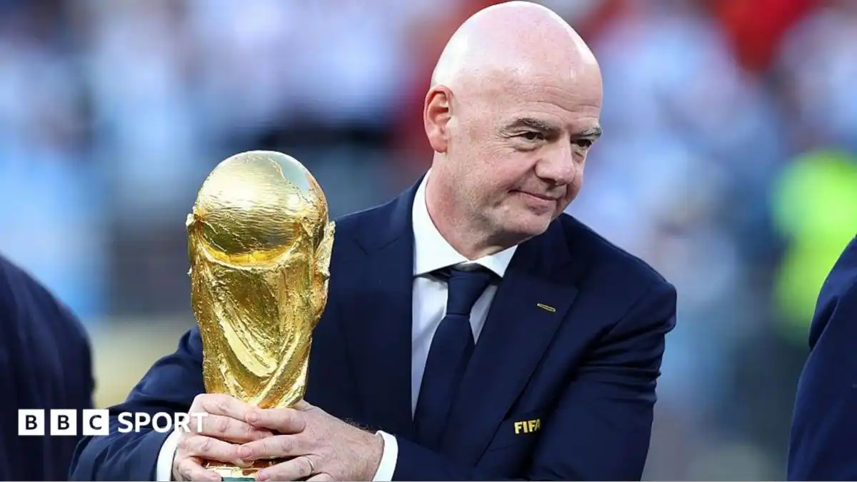 Fifa accuses Uefa of 'smear campaign' against Gianni Infantino