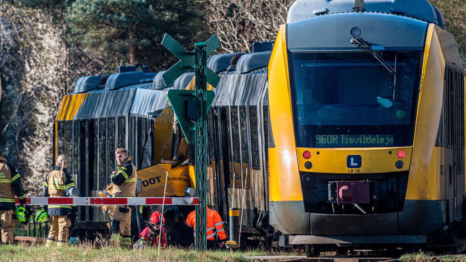 Fimm í lífs­hættu eftir lestarslysið - Vísir