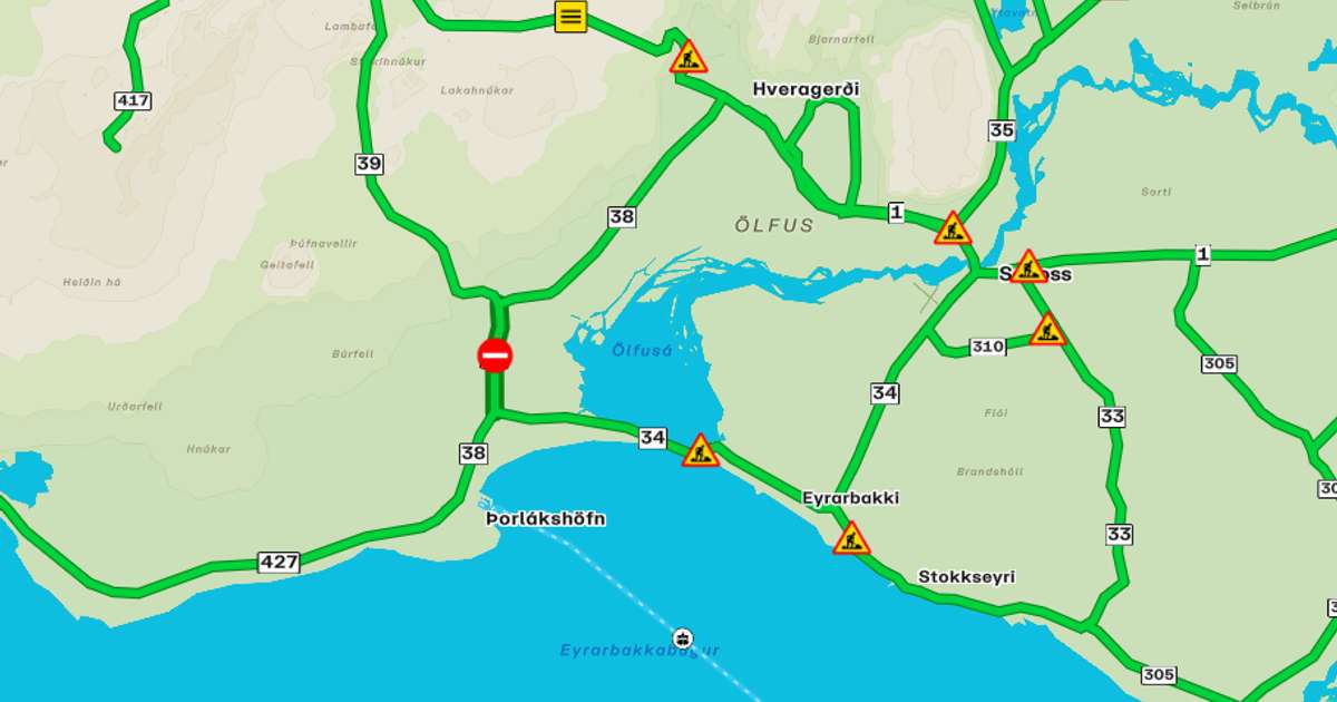Fiskflutningabíll á hliðinni – Þorlákshafnarvegur lokaður