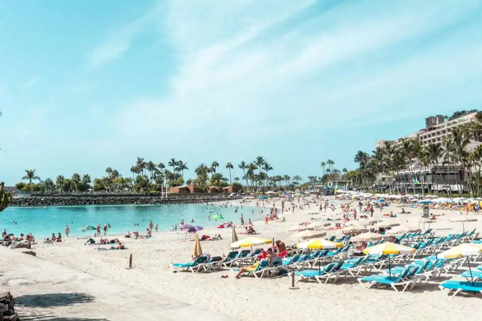 Five mistakes British Tourists can make when dining in the Canary Islands