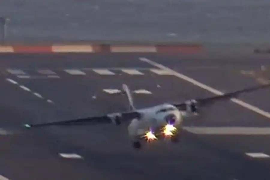 Flight forced to abort landing at Lanzarote Airport due to strong winds