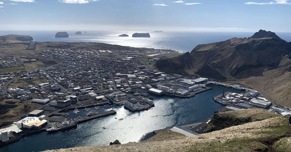 Flugferðum milli Eyja og Reykjavíkur fjölgað í tvær á dag