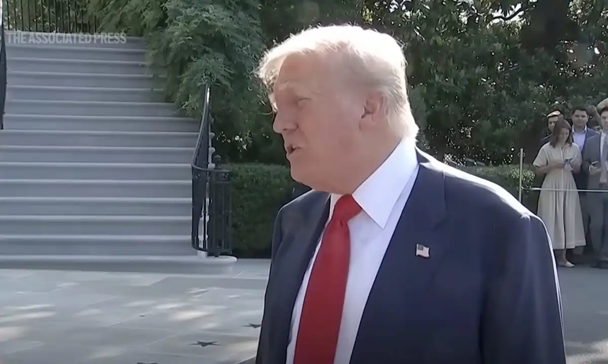 Flugskeyti sem send voru til Úkraínu seld á „opnum markaði“ – Trump