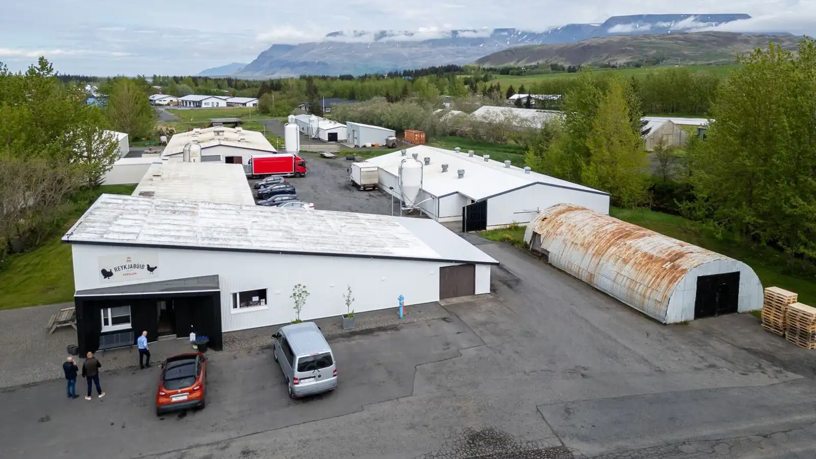 For­dæma inn­brot í Reykjabú - Vísir