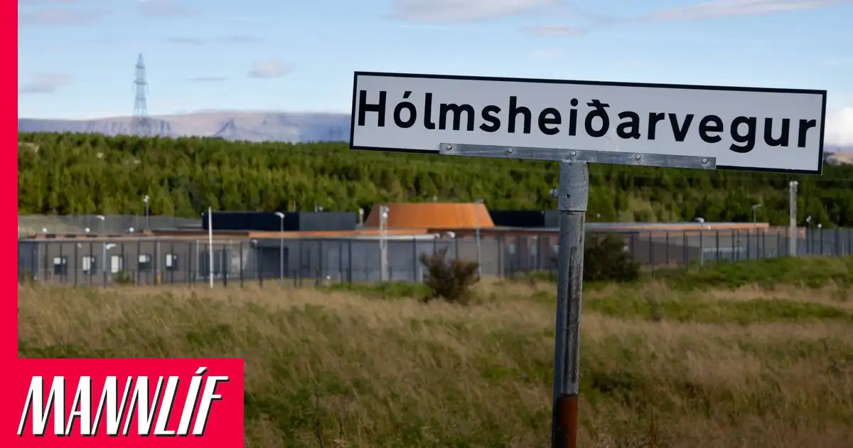 Fósturfaðir grunaður um ítrekuð kynferðisbrot