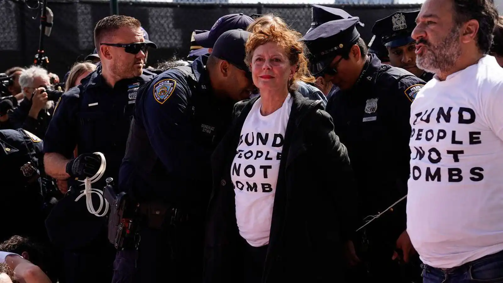 Frægt fólk meðal hand­tekinna í New York - Vísir