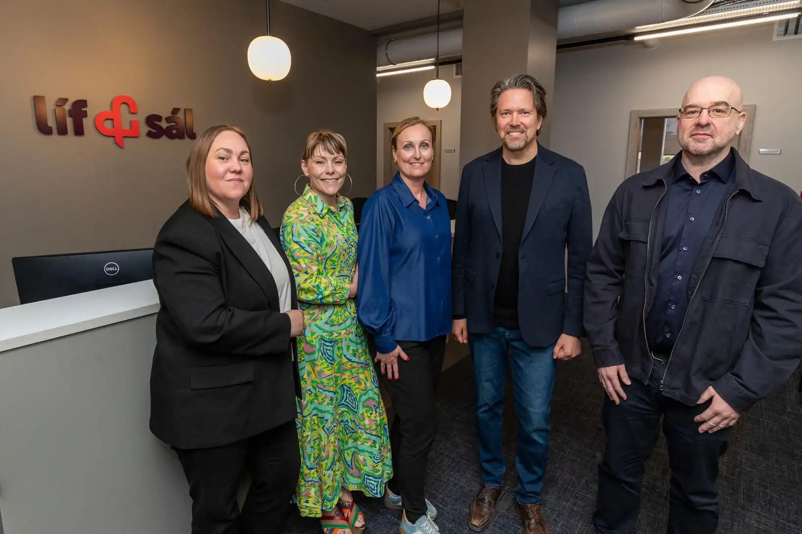 Fyrst til að innleiða íslenska fullveldisgervigreind - MBL.IS