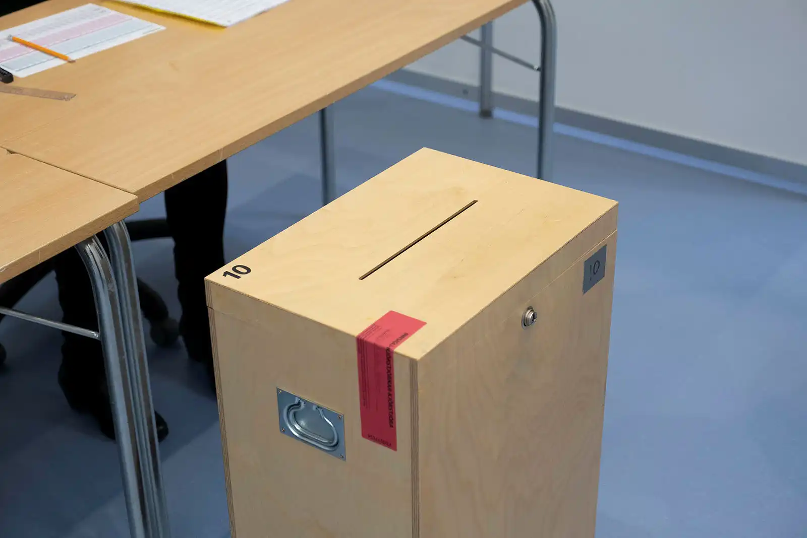 Fyrstu tölur frá Akranesi, Seltjarnarnesi, Suðurnesjabæ og Ísafirði - DV