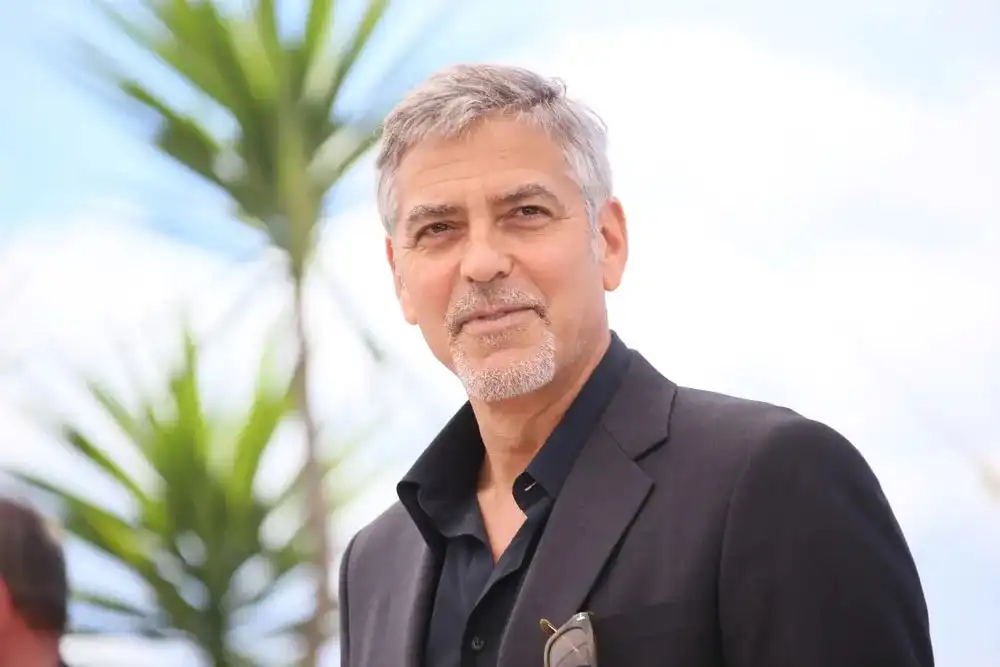 George Clooney vill að þessi leikari verði næsti James Bond - DV