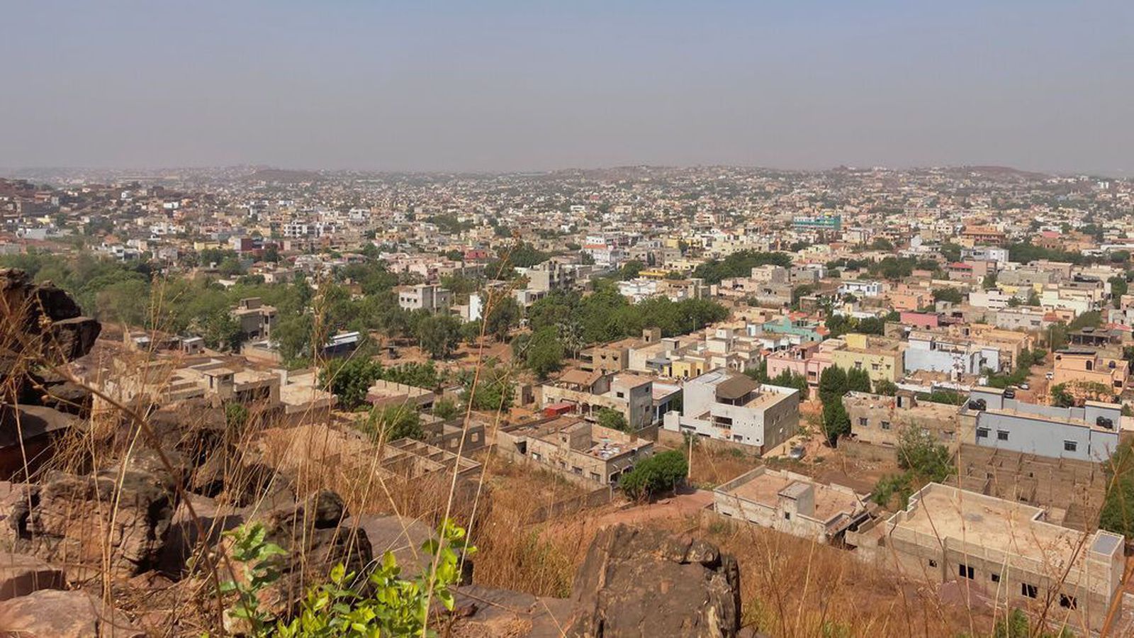 Gerðu á­rás á mörgum stöðum á sama tíma - Vísir