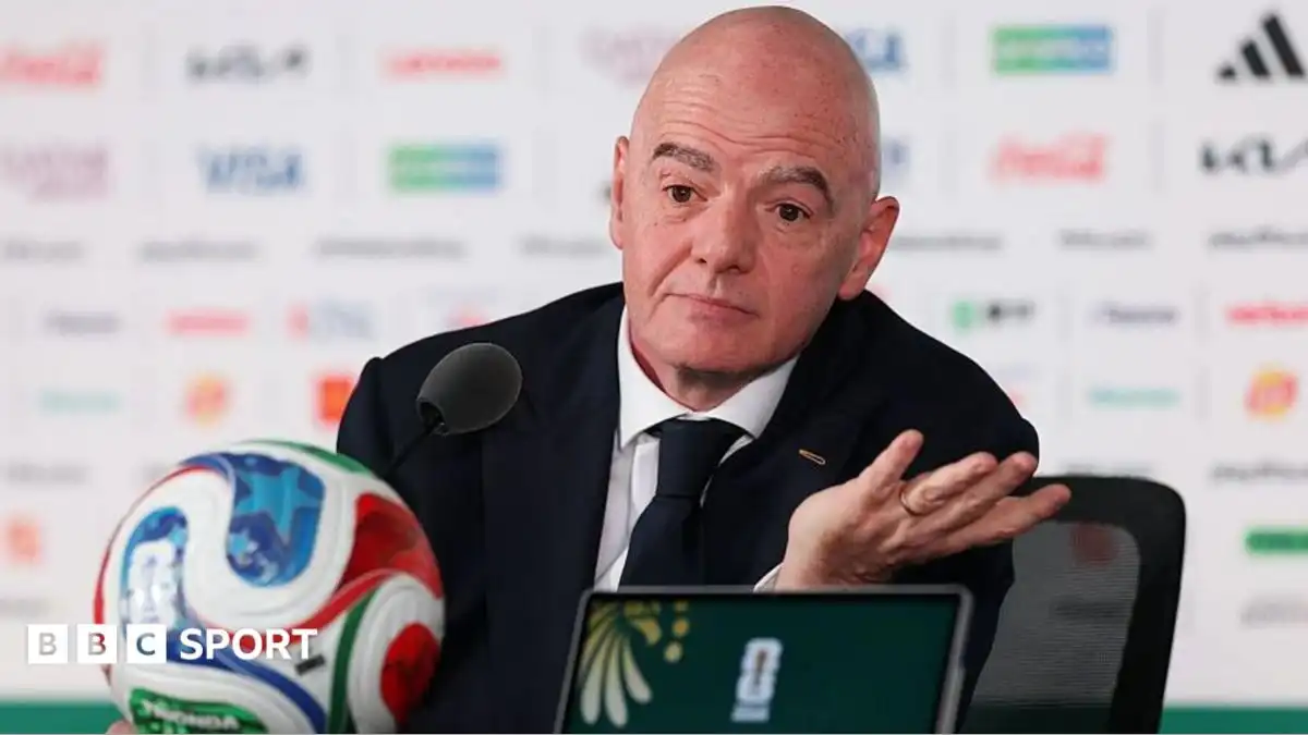 Gianni Infantino: Fifa president apologises over World Cup move but told he must do more