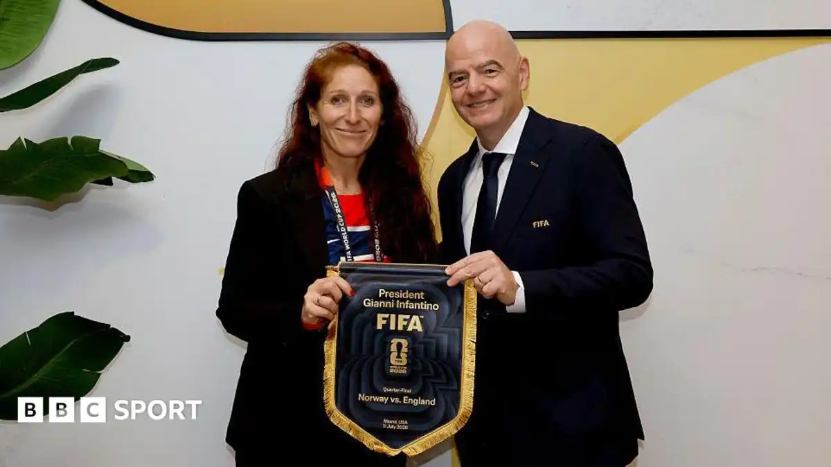 Gianni Infantino: Norway call for Fifa president to resign but Mexico and Argentina show support