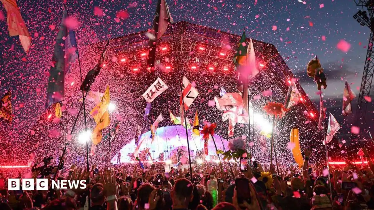 Glastonbury Festival 2027 tickets sell out in 42 minutes