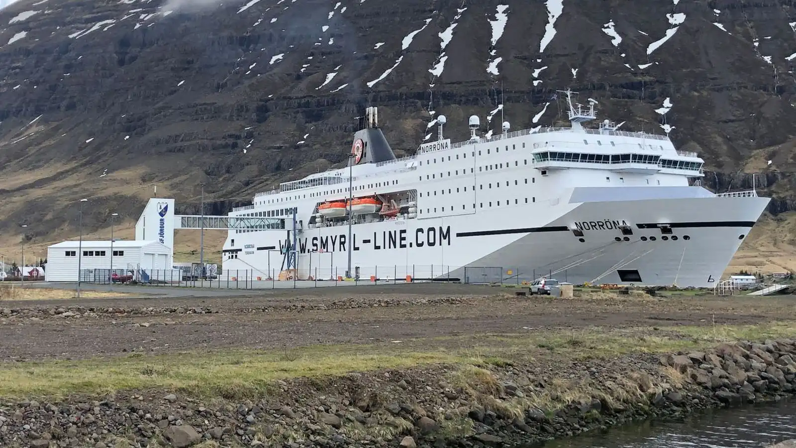 Gómaður með tæp sex­tíu kíló af am­feta­míni og „bleikt kókaín“ - Vísir
